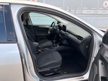 Ford Focus - 8