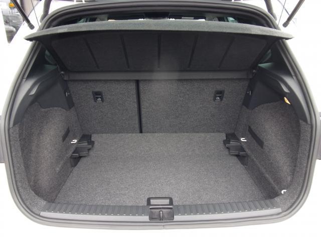 Seat ARONA FR 1.5 TSI DSG ALCANTARA NAVI AHZV EPH SHZ