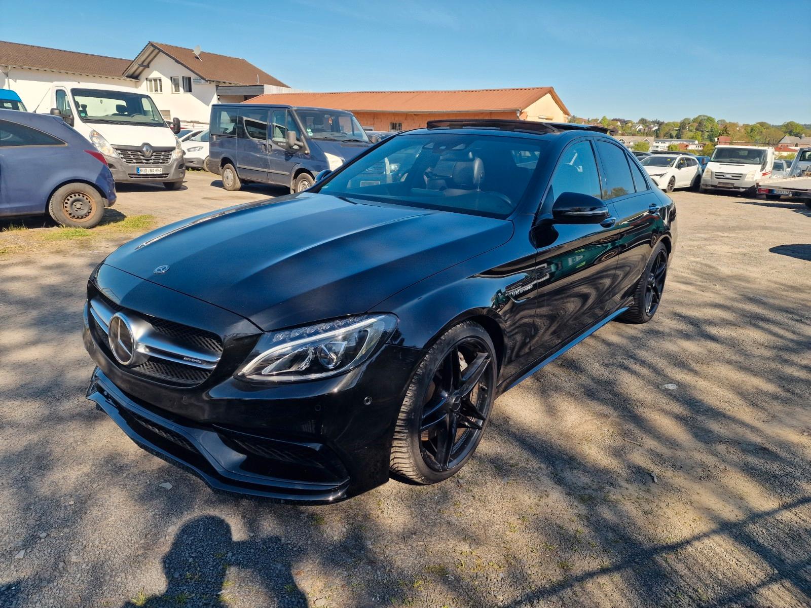 Mercedes-Benz C 63 AMG C Limousine C 63 AMG
