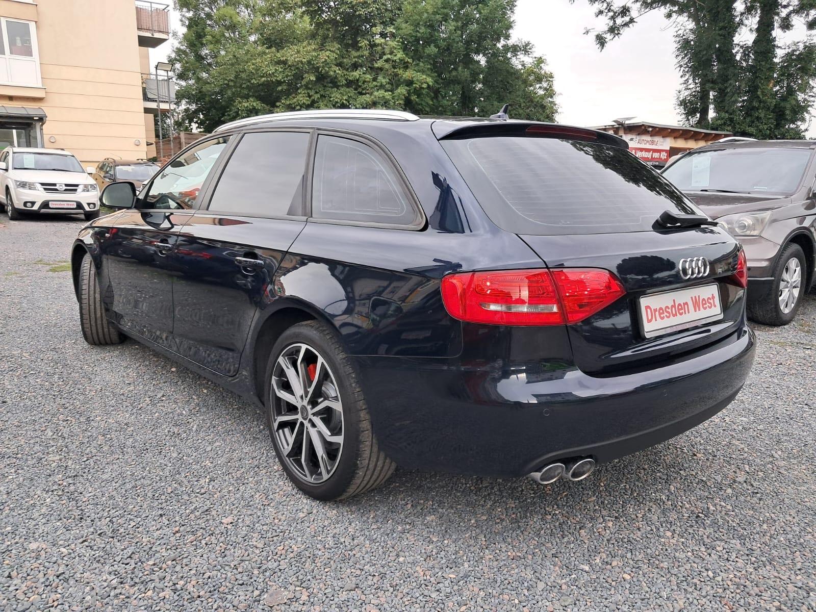 Audi A4 2009 — photo 6