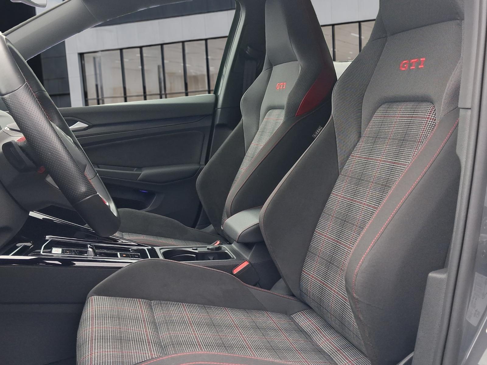 Volkswagen Golf VIII 2.0 l TSI DSG GTI AHK Rfk Navi IQ Ligh, миниатюра 9