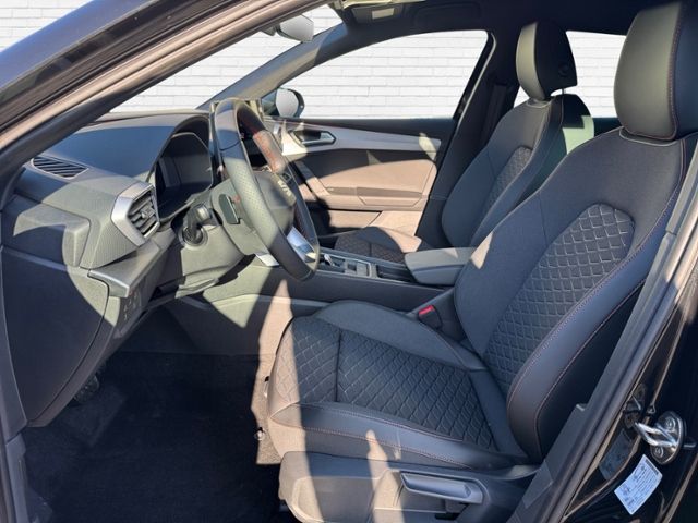 Fahrzeugabbildung SEAT Leon 1.5 eTSI FR DSG KLIMA LED ALU