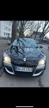 Renault Megane Coupé Bose Edition TCe 130 Bose Edition - Renault Megane aus 2011: Bose