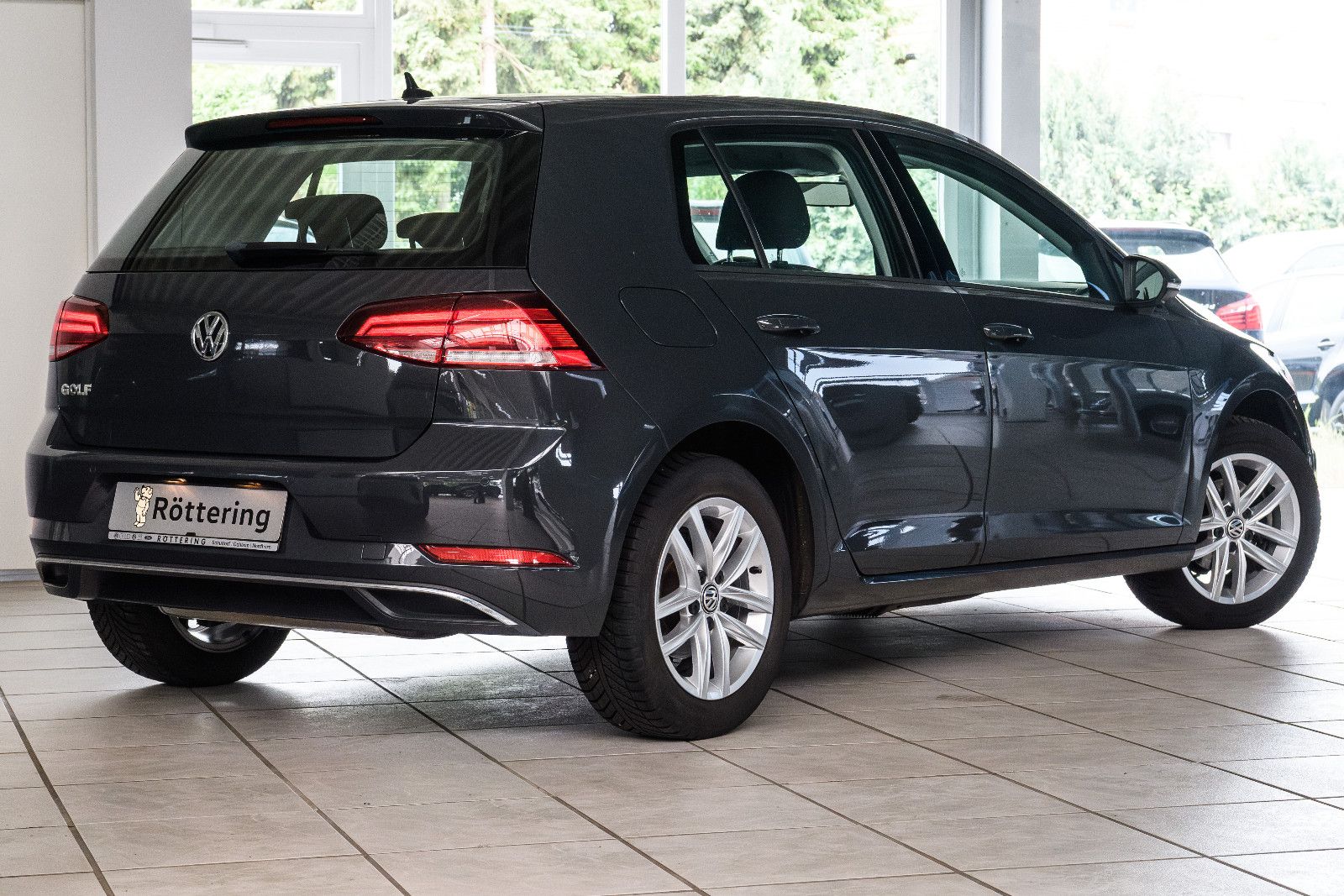 Fahrzeugabbildung Volkswagen Golf VII1.0l TSI Comfortline + GJR + Klima