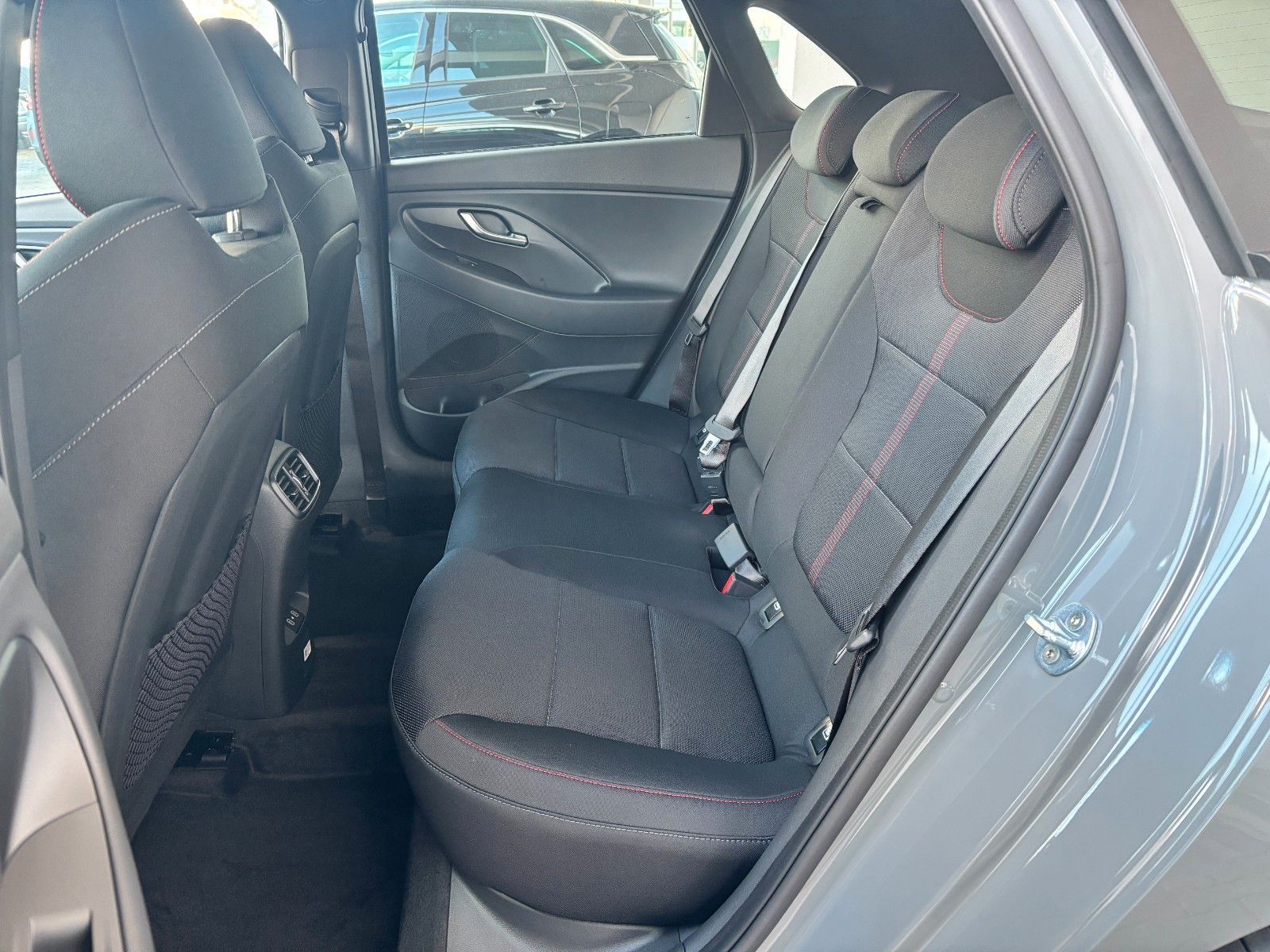 Fahrzeugabbildung Hyundai i30 1.6 T-GDI N Line Kamera,LED,Navi,SHZ,Keyless