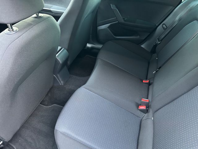 Fahrzeugabbildung Seat Arona Style+NaviZB+LED+LM+WR+BT+PDC+ACC