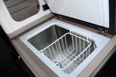 Fahrzeugabbildung Ford Transit Custom Bürstner COPA HOLIDAY ACTIVE AHK