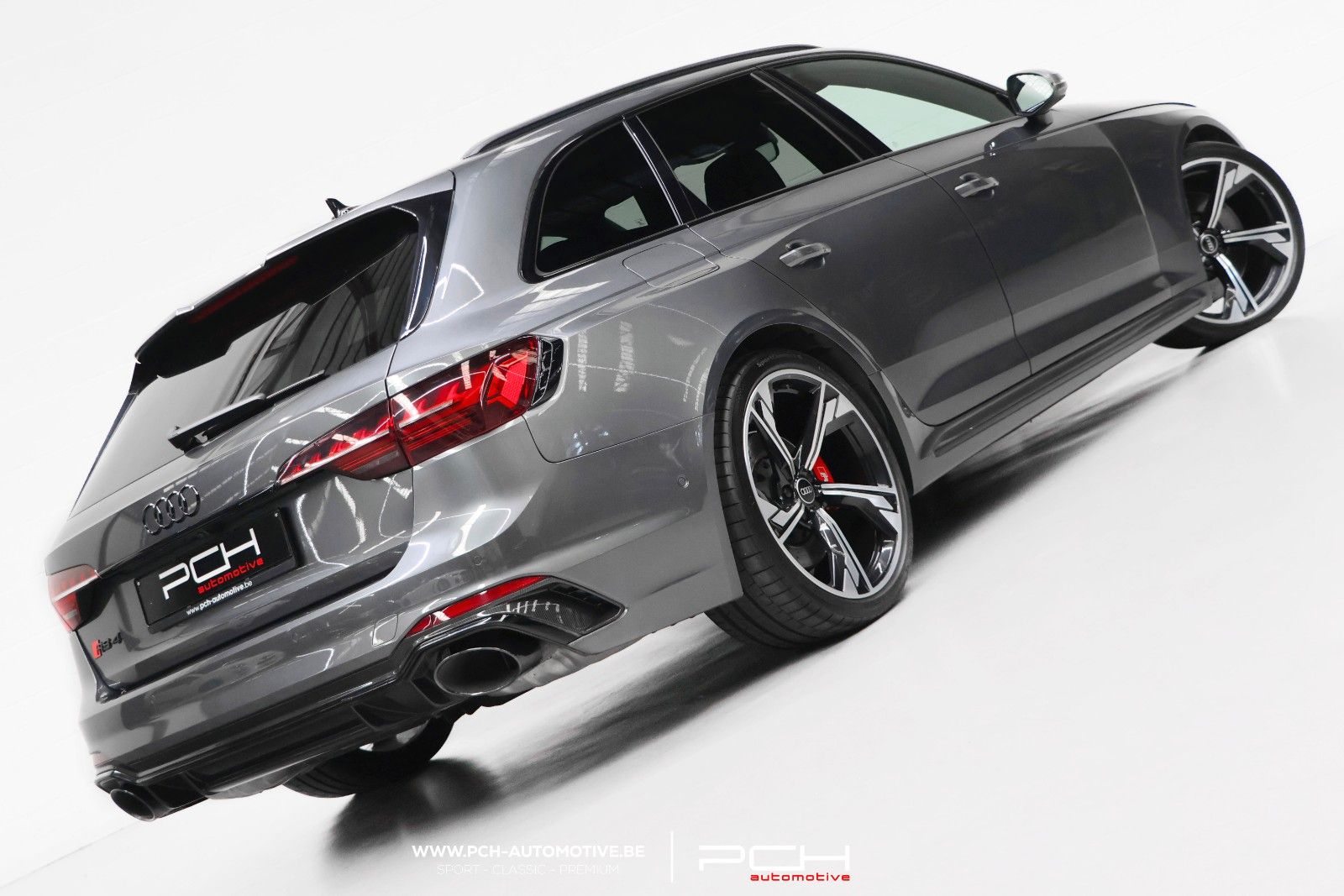 Audi RS4 Avant 2.9 V6 TFSI 450hp Quattro - VAT/CARBON imagem 2