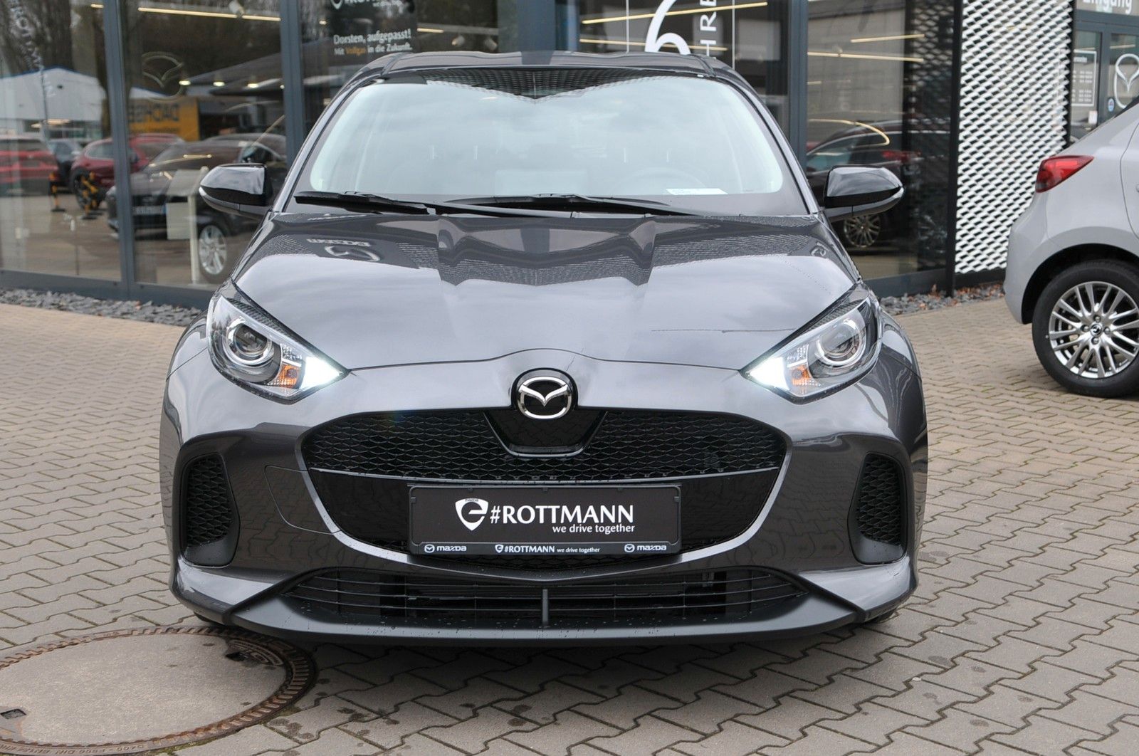 Mazda 2 Hybrid - Bild 8