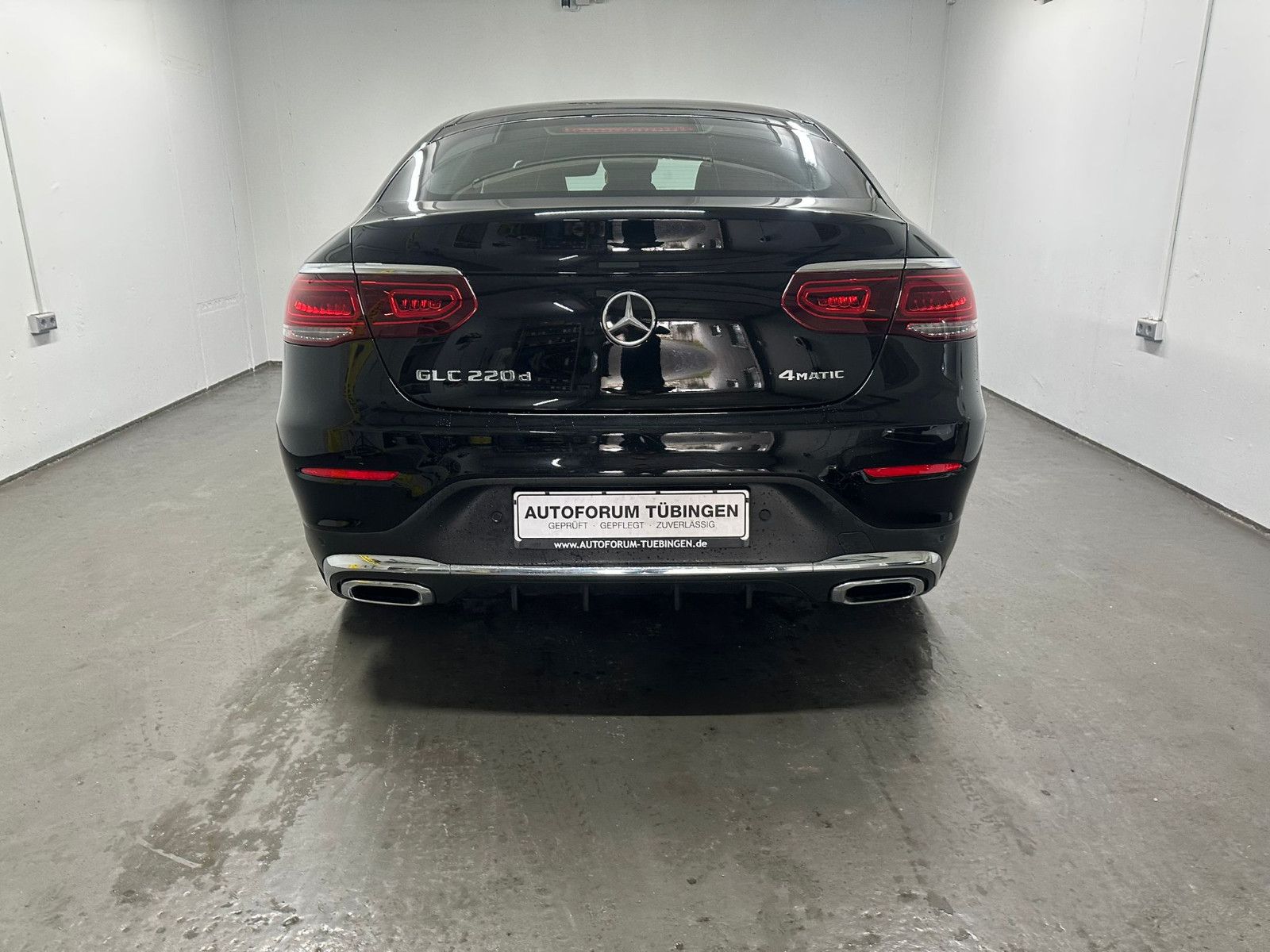 Fahrzeugabbildung Mercedes-Benz GLC 220 d 4MATIC Coupé *AMG-LINE*DISTRO*KAMERA*