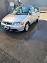 Honda Shuttle RA3  ( VTEC )  7 Sitzer - Honda Shuttle mit Benzin-Antrieb: Automatik