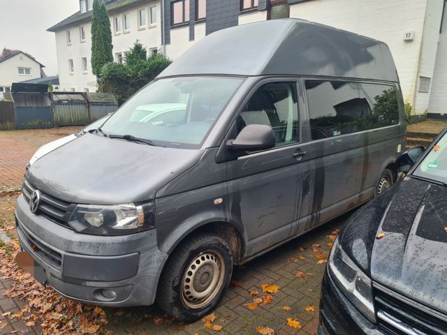 Volkswagen T5 Transporter, Hochdach, langer Radstand