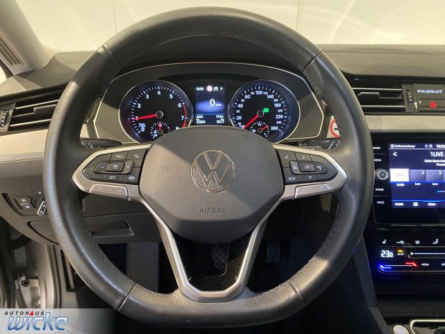 Passat Variant 1.5 TSI DSG Business NAVI KLIMA