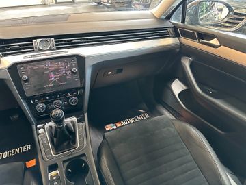 Volkswagen Passat Variant *Keyless*LED*NAVI*ACC*3-Zonen*