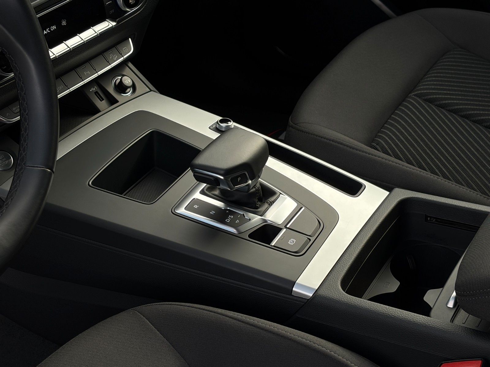 Fahrzeugabbildung Audi Q5 45 TFSI quattro S-line 3-Z.Klima Temp CAM VC