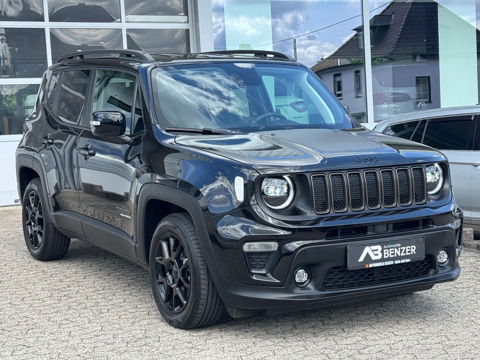 Fahrzeugabbildung Jeep Renegade Longitude Mild-Hybrid FWD/LED/NAVI/KAME