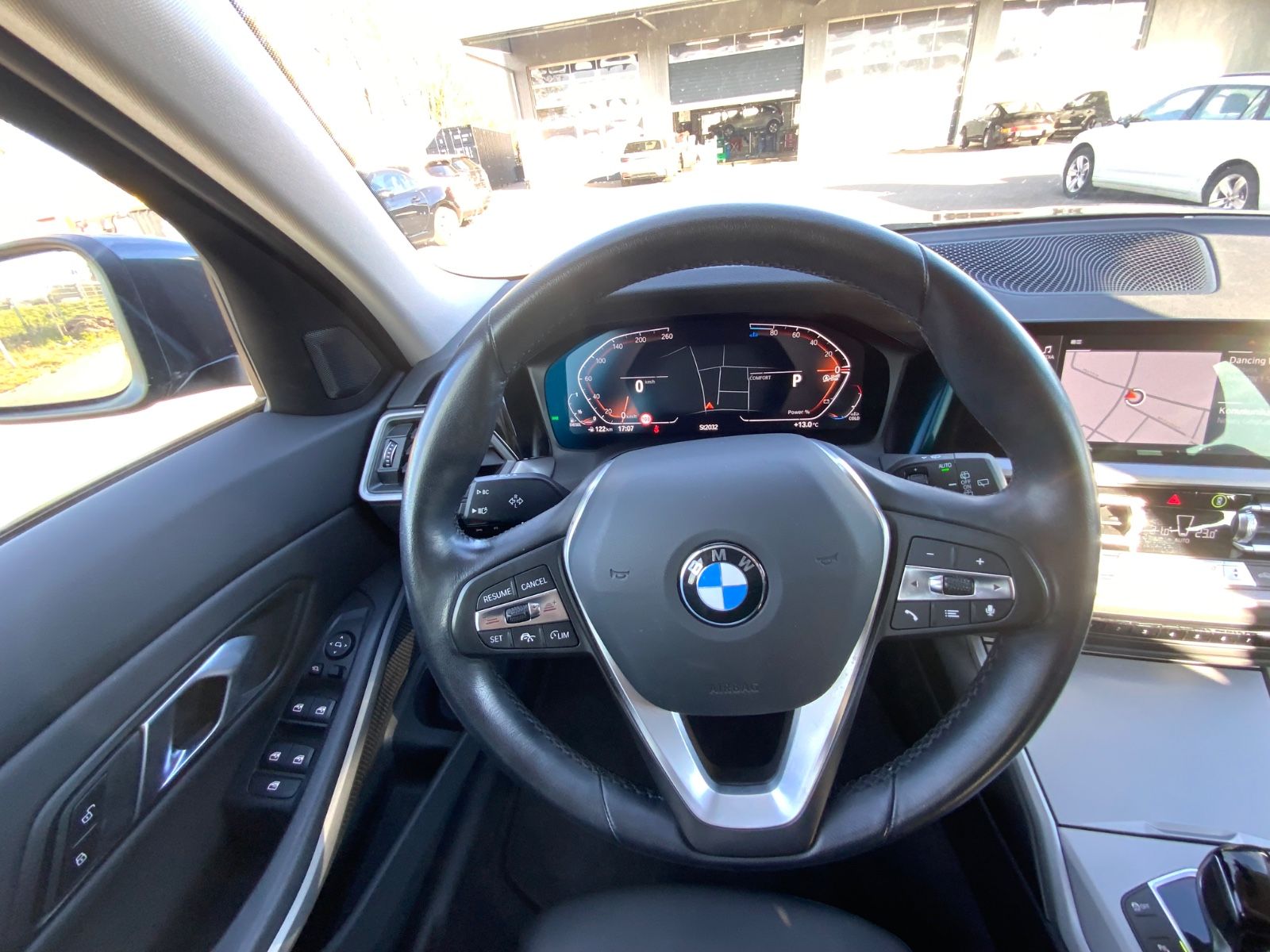 BMW 320d Touring xDrive/ Kamera/ Sport foto 17
