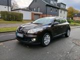 Renault 2013 Megane 1.6 Familienbesitz von Neu - Renault Megane: F1