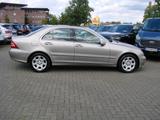 Mercedes-Benz C 200 CDi Elegance Bi-Xenon Schiebedach Navi - Mercedes-Benz C 200: Cdi