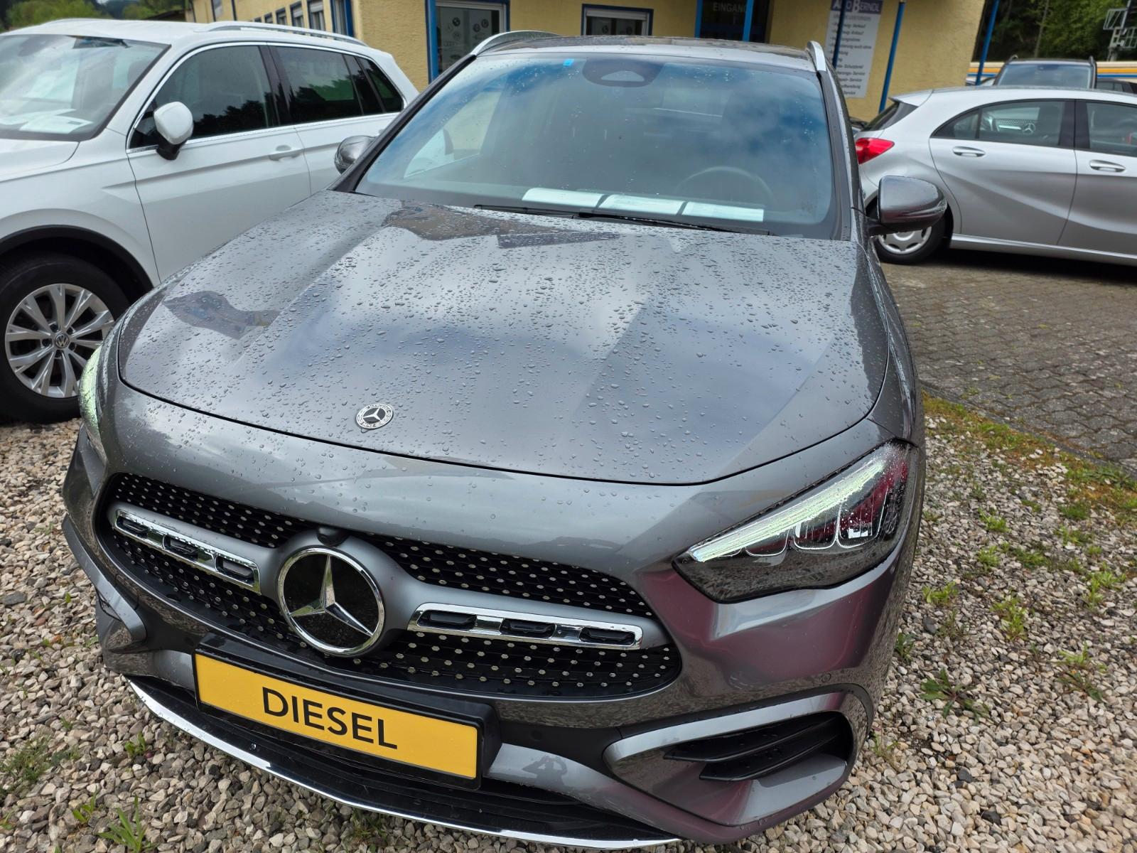 Mercedes-Benz GLA 180  AMG PAKET      REDUZIERTER PREIS