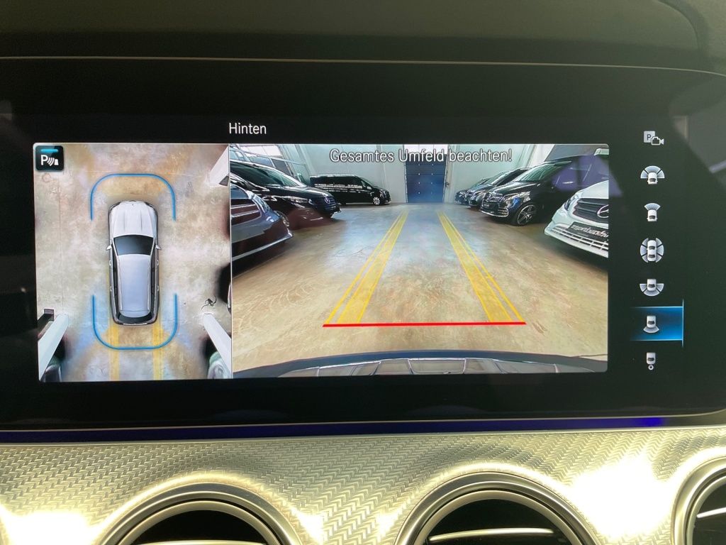 Fahrzeugabbildung Mercedes-Benz E 220 dT 4M All-Terrain Avantg. AHK Airmatic 360