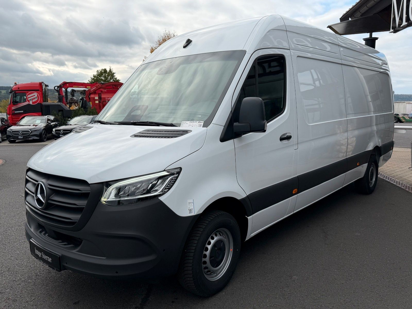 Fahrzeugabbildung Mercedes-Benz Sprinter 319 CDI 4325 DISTRONIC Klima AHK