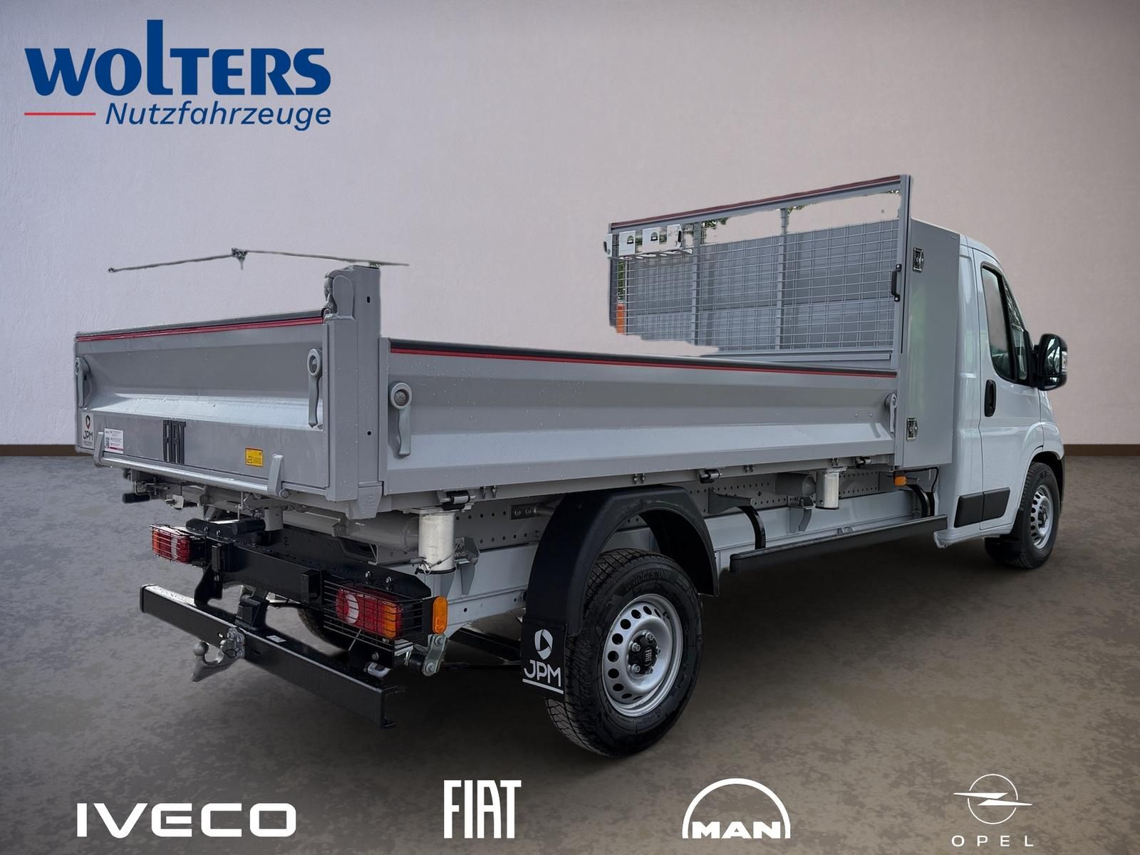 Fahrzeugabbildung Fiat Ducato Maxi L3 Dreiseitenkipper 180 MT6