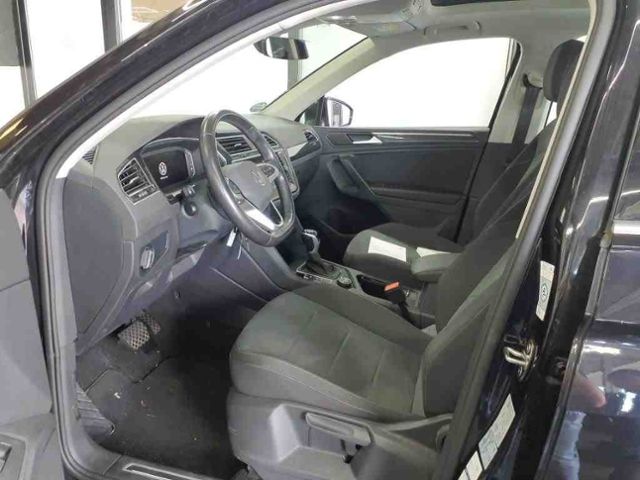 Tiguan 2.0 TDI DSG Elegance ALLRAD+PANO+STAHZ.+A