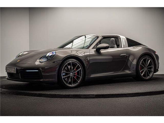 Porsche 911 TARGA 4S 3.0I 450 .