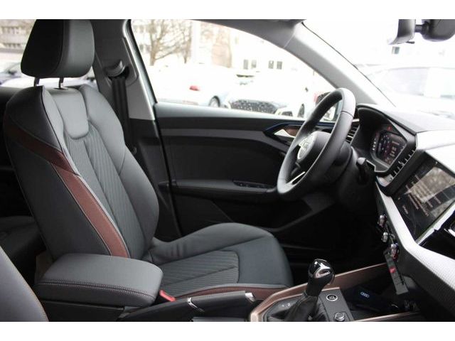A1 allstreet 30 TFSI S-tr. - LED*APP*PDC+*Kamera