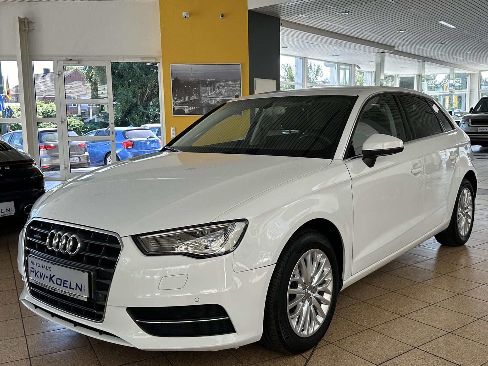 Audi A3 1.8 TFSi Quattro*LEDER*NAVi*KAMERA*LED*SPuR*