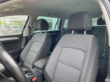 Volkswagen Passat - 6