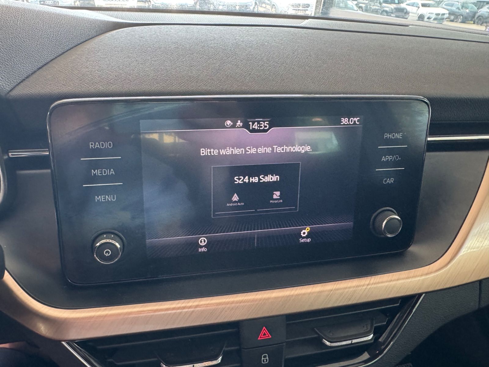 Fahrzeugabbildung SKODA Kamiq Style/HAGELSCHADEN/CarPlay/PDC/KLIMAAUTO/