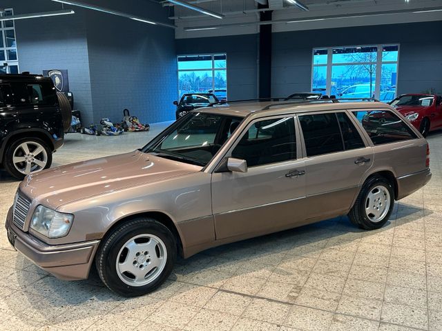 Mercedes-Benz E 280T  Historie Tempo CD-Wechsler AHK Klima§23