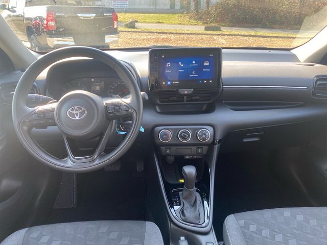 Yaris 1.5 Style KLIMA RÜCKFAHRKAMERA ACC LED
