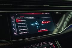 AUDI RSQ8 4.0 TFSI quattro*B&O*HU*MASSAGE*360*AHK*UVM