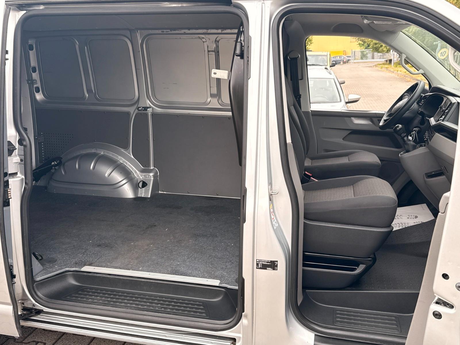 Volkswagen T6.1 2.0 TDI Transporter Kasten FWD*GR.NAVI*PDC*