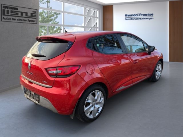 Fahrzeugabbildung Renault Clio IV Luxe 0.9 TCe 90 eco +NAVI+KLIMA+AHK+DAB+