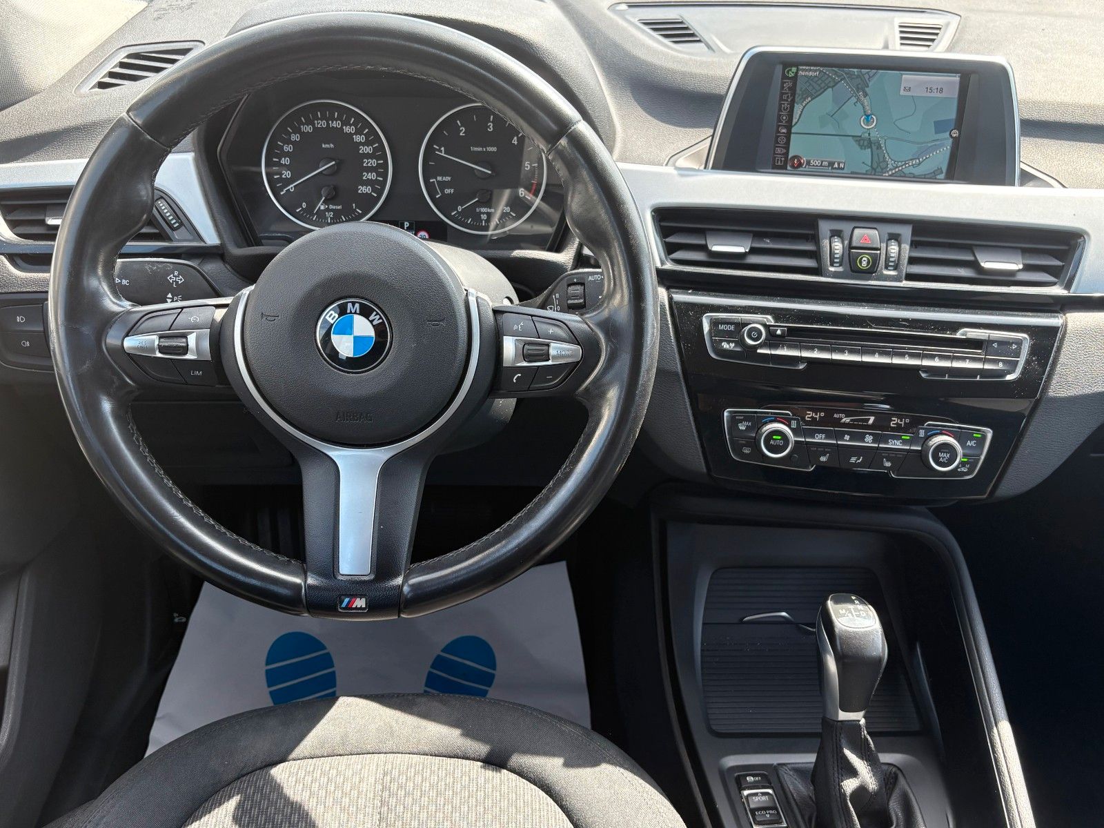 Fahrzeugabbildung BMW X1 xDrive18d Aut. Navi M SPORTLENKRAD Scheckheft