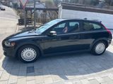 Volvo C30 2.0  - Volvo C30: 2.0