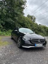 Mercedes-Benz E 220 d T Autom. - Garagenwagen