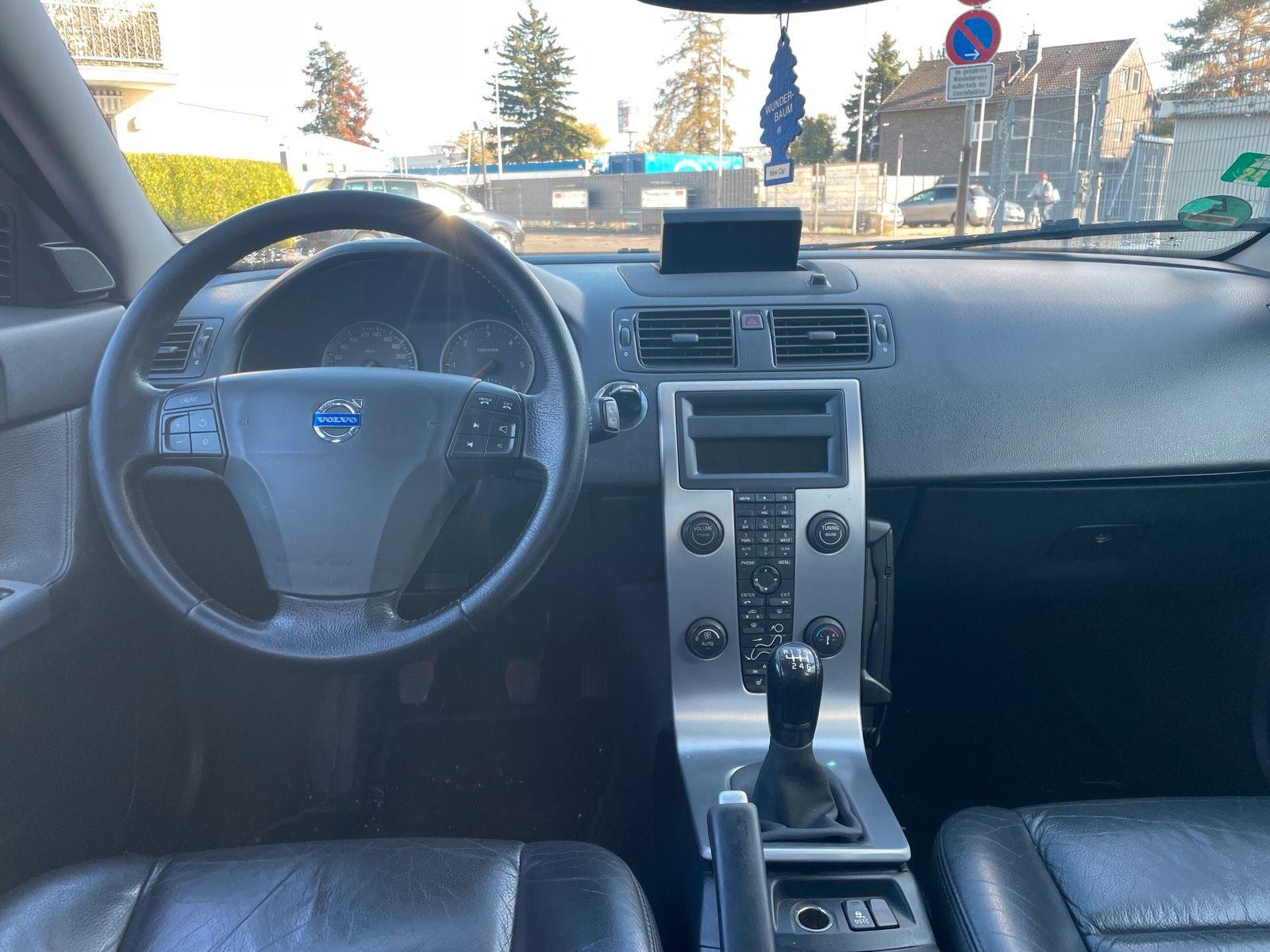 Volvo V50 2005 — photo 7