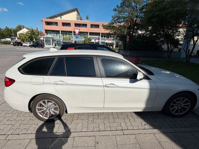 BMW BMW 318d Touring (F31 LCI)