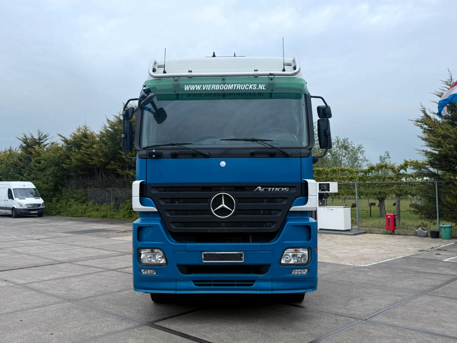 Mercedes-Benz Actros 1841