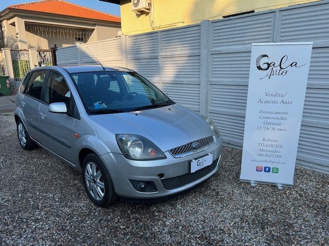 Ford Fiesta 1.4 16V 5p. Ghia