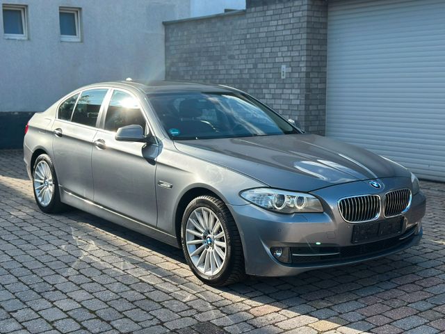 BMW 520d Lim. Navi*Bi-Xenon*2-Zonen*TÜV 08/26*