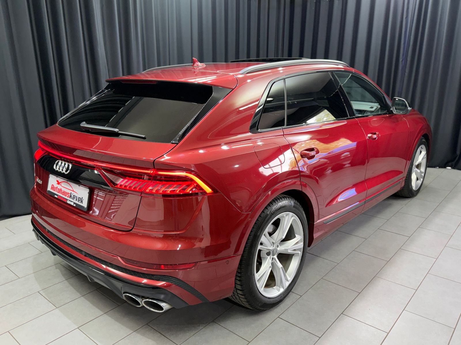 Fahrzeugabbildung Audi SQ8 4.0 TDI quattro|3D BANG&OLUFSEN|RS-SITZE|AHK