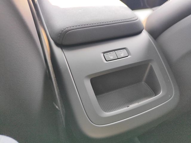VOLVO XC 60 (Bild 26 von Array)