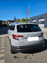 Skoda Karoq 1.5l TSI ACT DSG STYLE - Skoda Karoq von privat