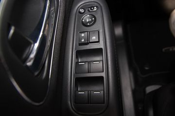 Honda HR-V 1.5 i-VTEC Elegance PDCKLIMATEMPOMAT